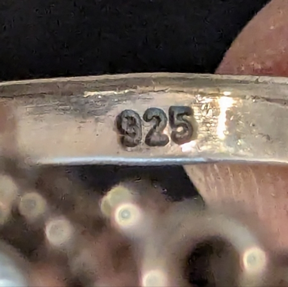 Vibrant Genuine Sky Blue Topaz Solid 925 Sterling Silver Size 9 - Picture 7 of 8